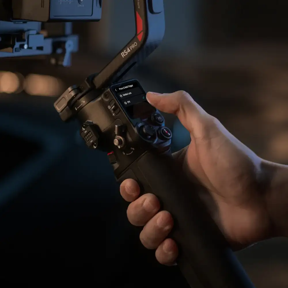 DJI RS 4 Pro Combo - Image 6